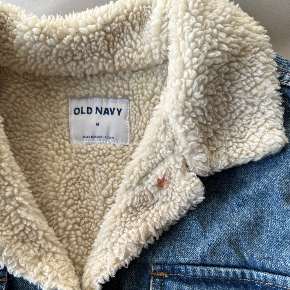 Old navy denim chore jacket with Sherpa lining size M - Picture 4 of 5